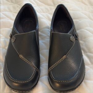 Clarks NAVY Leather Flats with Stitch Detail